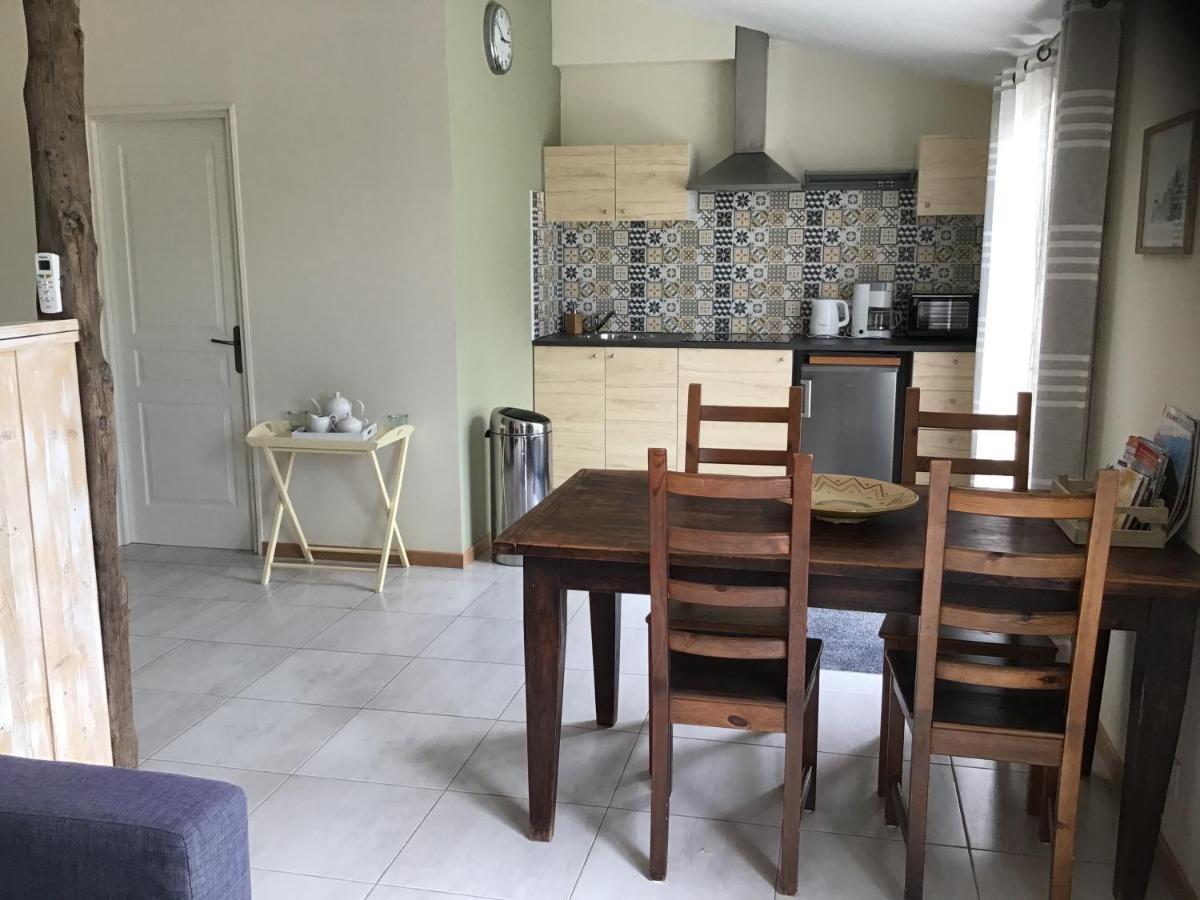 Mas De Costebelle Bed and Breakfast Bollène Εξωτερικό φωτογραφία