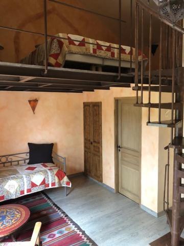 Mas De Costebelle Bed and Breakfast Bollène Εξωτερικό φωτογραφία